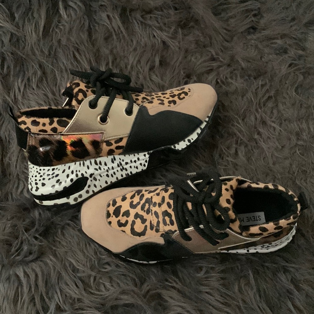 Steve Madden Athletic Shoes
